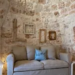 Trulli Di Charme Eutuxia Villa Castelli
