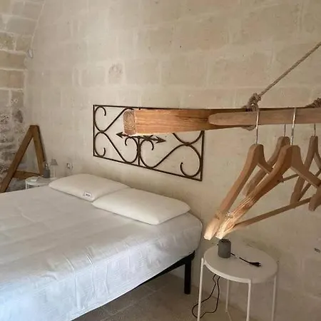 Trulli Di Charme Eutuxia * Villa Castelli