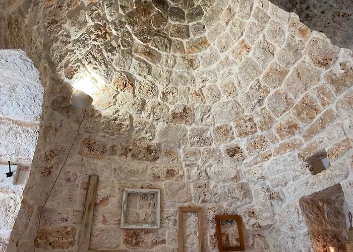 Trulli Di Charme Eutuxia Villa Castelli